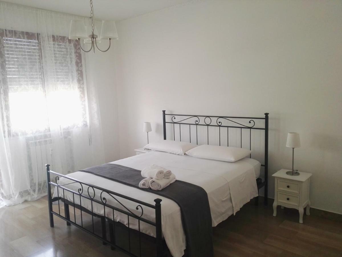 Casa Da Ilaria Hotel Sottomarina Luaran gambar