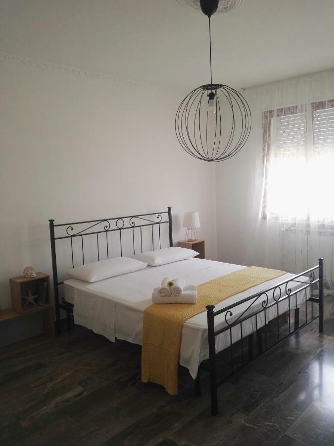 Casa Da Ilaria Hotel Sottomarina Luaran gambar